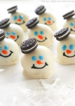 Melted Snowman Oreo Balls - the-girl-who-ate-everything.com